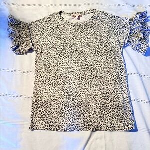 Hailey & Co Leopard Print Flutter Ruffle Sleeve Knit Top